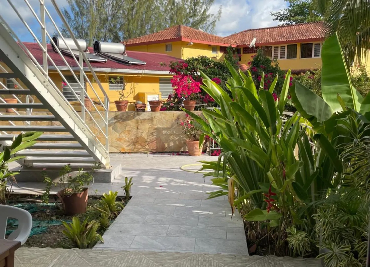 apparthotel gros raisin Sainte-Luce